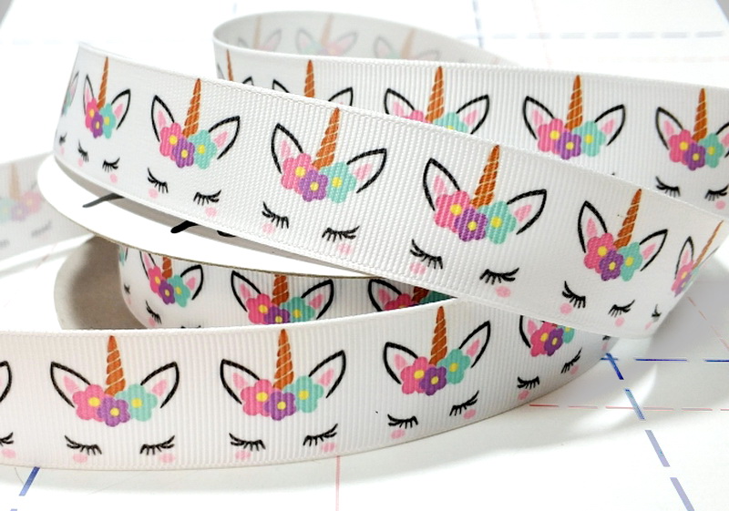 464 25мм Репсовая лента с рисунком 45м (+-1м) Единороги