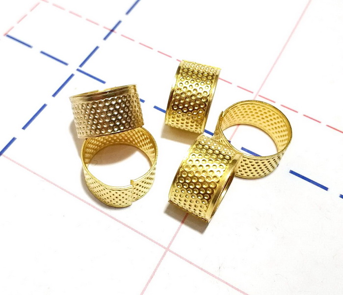 Наперсток-кольцо металл 20мм Золото