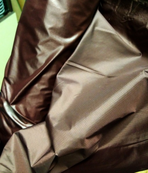 Ткань Курточная 100% нейлон с покрытием PU, WR темно-коричневая на Рип-Стопе