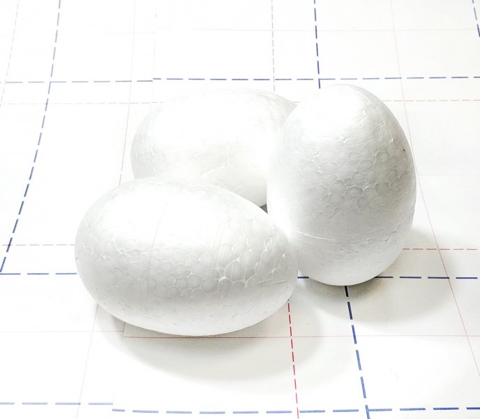 Фигурка из пенопласта Яйцо 90*65 мм