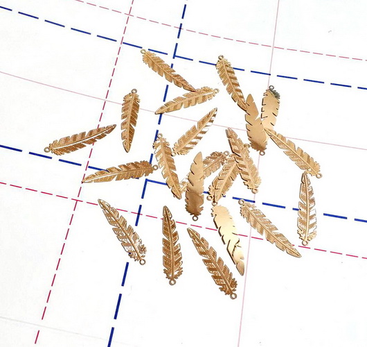 192 Подвеска Премиум 8*35 мм Лист №7 Золото