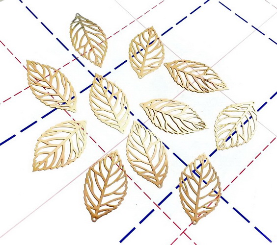 204 Подвеска Премиум 22*40 мм Лист №11 Золото