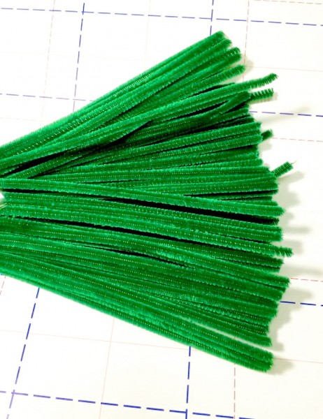 23 Зеленый Проволока с ворсом (синель/шенил) 0,6*30 см Однотон